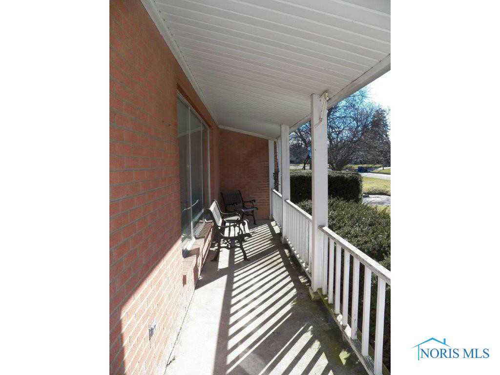 5602 East Rowland Road Toledo, OH 43613 - Photo 4 of 18 Gallery Image 4