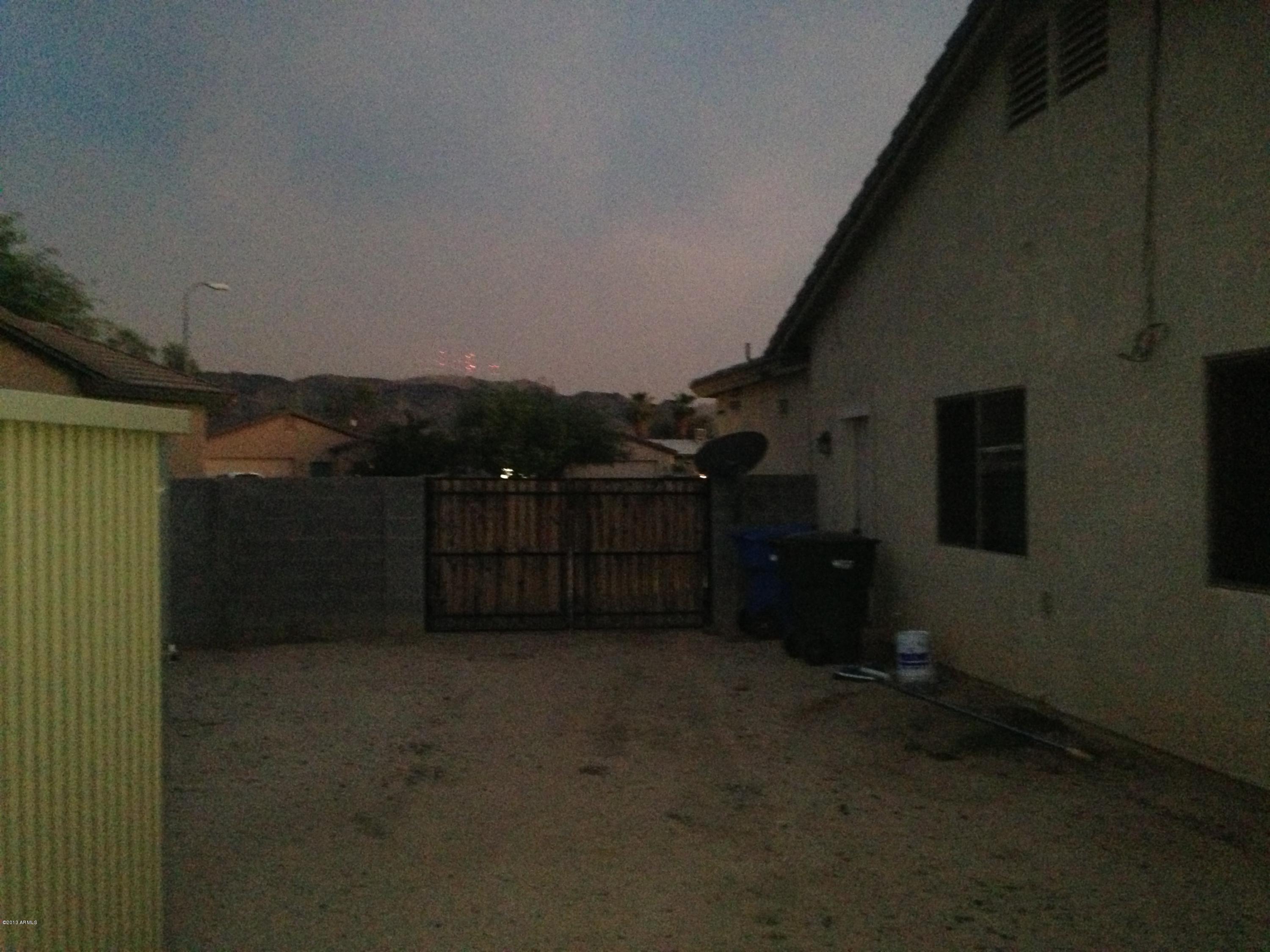728 East Carson Road Phoenix, AZ 85042 - Photo 3 of 14 Side Yard