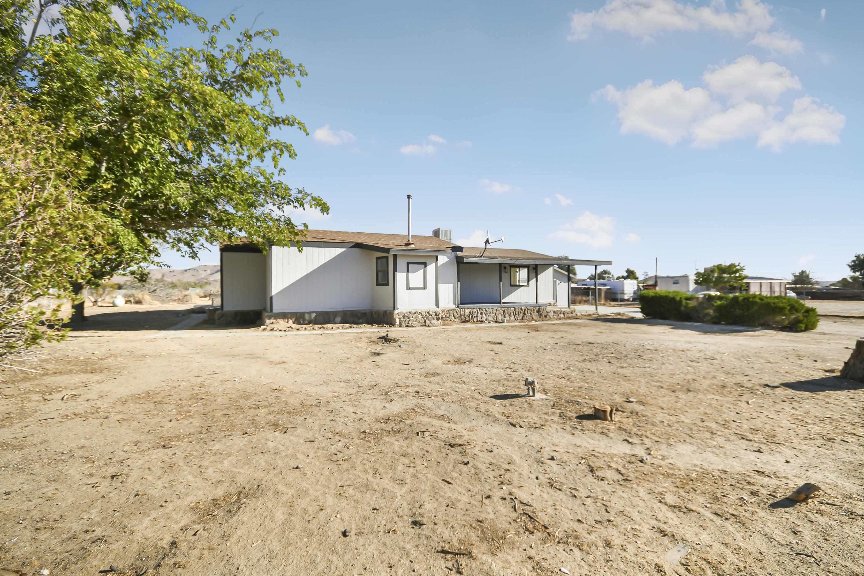 6359 Sweetser Road Rosamond, CA 93560 - Photo 16 of 23 DSC_3332