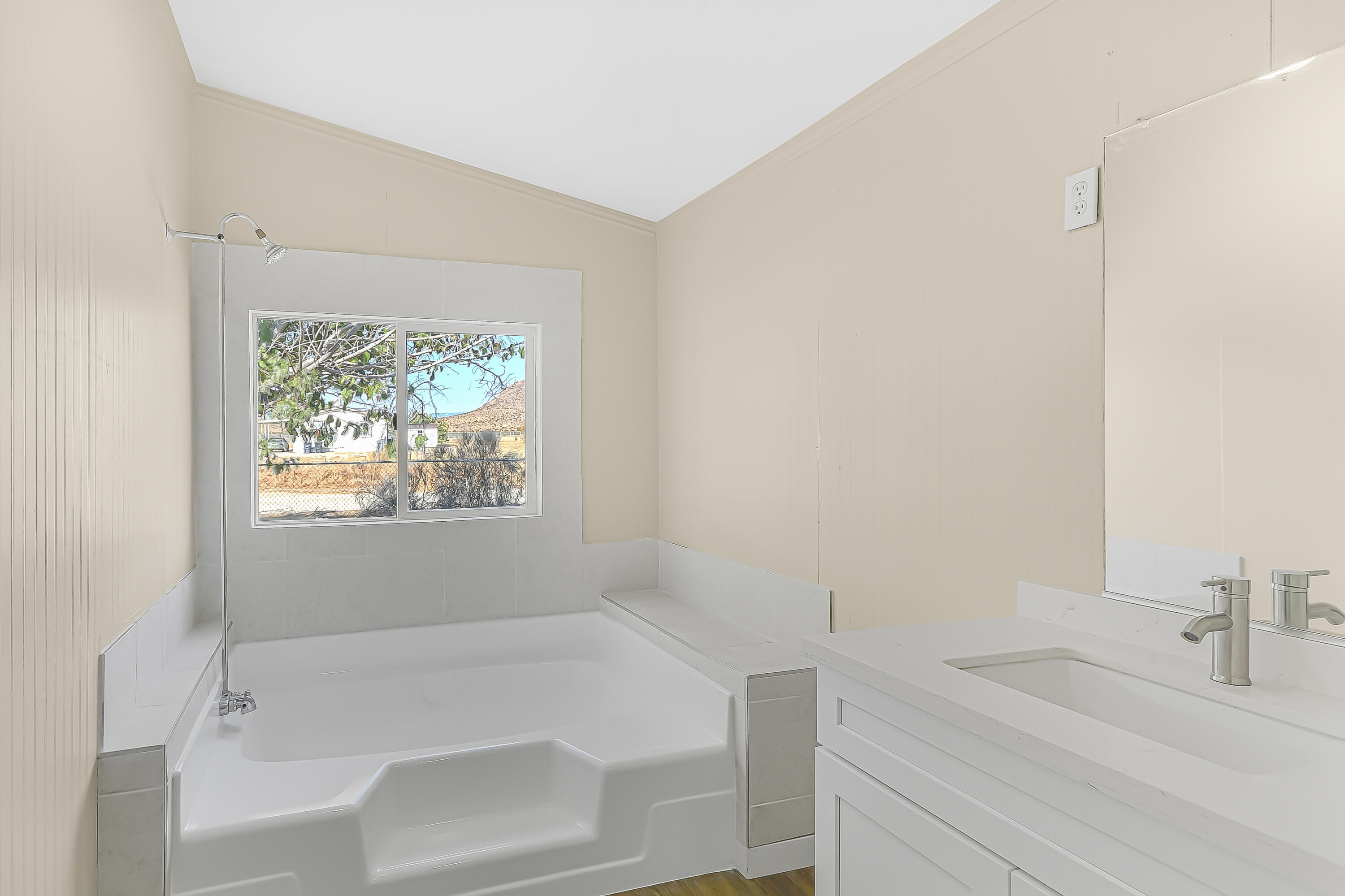 6359 Sweetser Road Rosamond, CA 93560 - Photo 8 of 23 Untitled_HDR-2