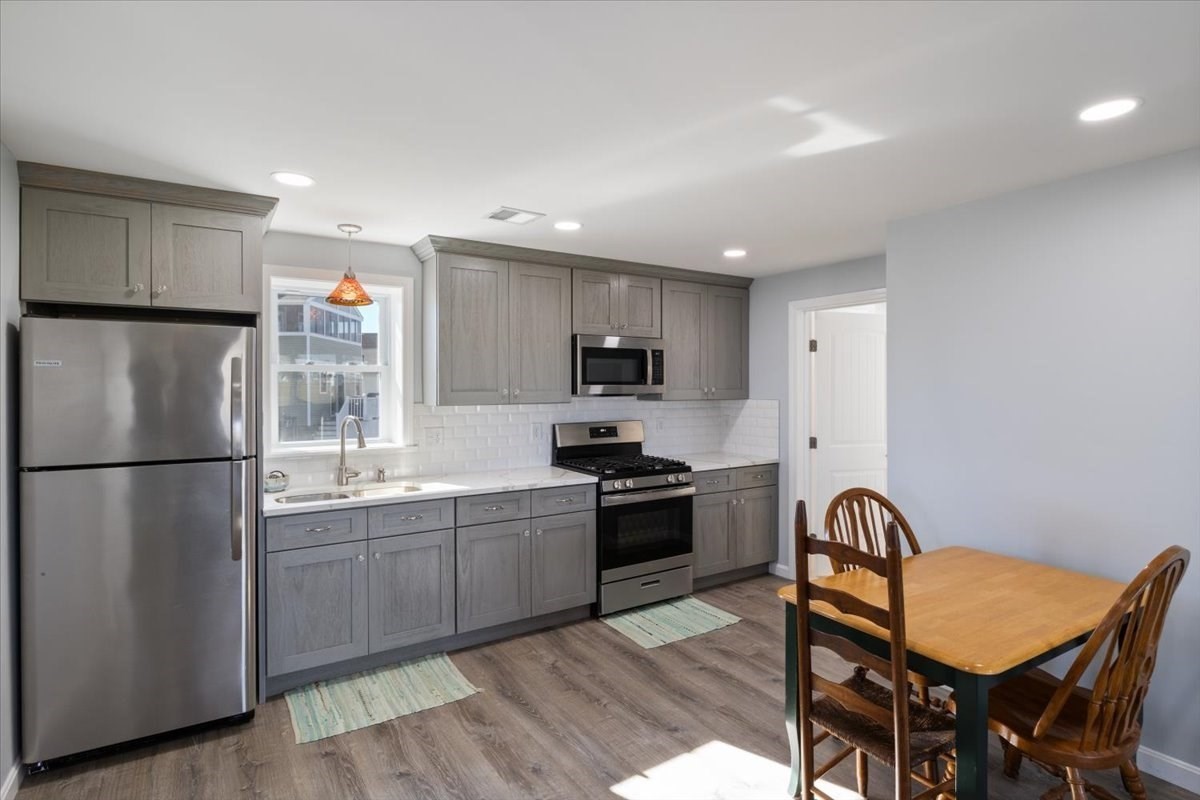 72 Island Path, Unit 72 Hampton, NH 03842 - Photo 9 of 39 Gallery Image 9