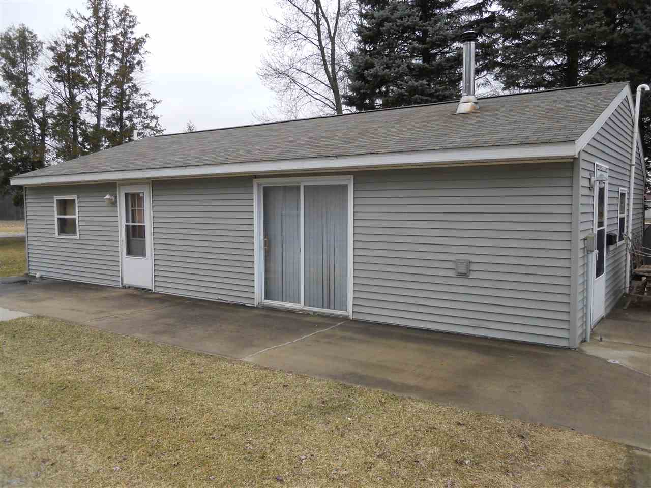 8169 Bray Road Vassar, MI 48768 - Photo 3 of 3