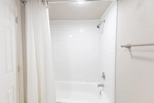 a close up of a shower