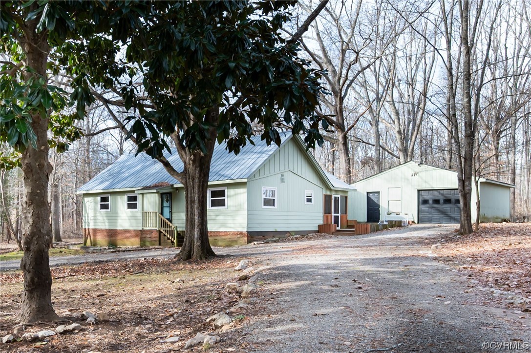 2429 George's Road Powhatan, VA 23139 - Photo 1 of 27 Gallery Image 1