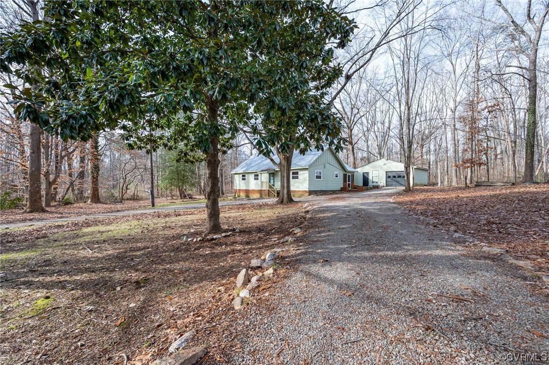 2429 George's Road Powhatan, VA 23139 - Photo 3 of 27 Gallery Image 3