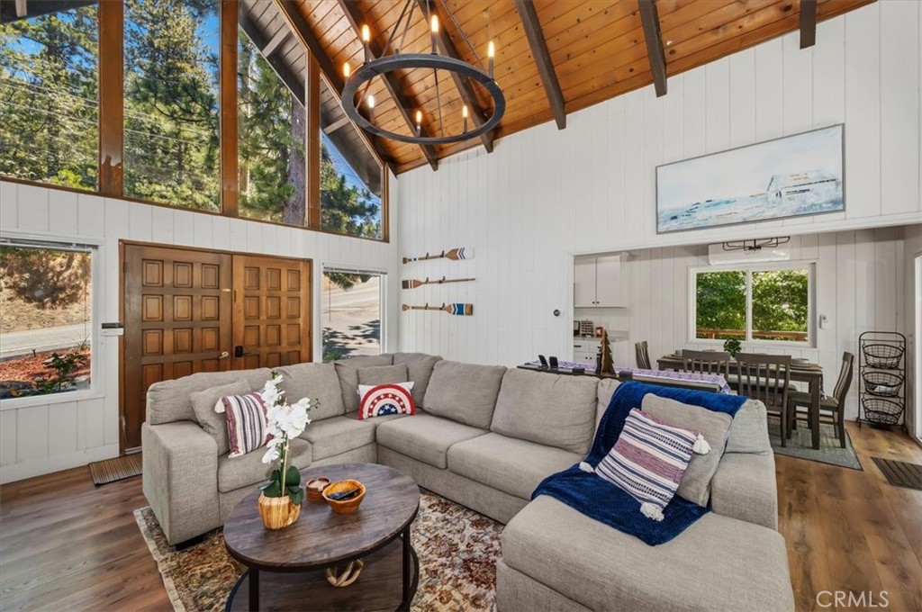 27809 North Bay Road Lake Arrowhead, CA 92352 - Photo 6 of 38