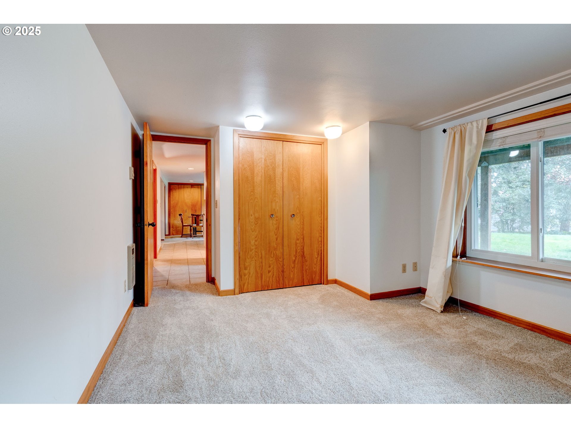 6325 Southwest 50th Avenue Portland, OR 97221 - Photo 15 of 30 Gallery Image 15