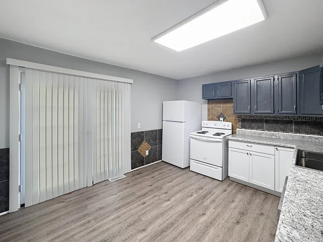 $160,000 | 11244 140th St Place, Davenport, IA 52804