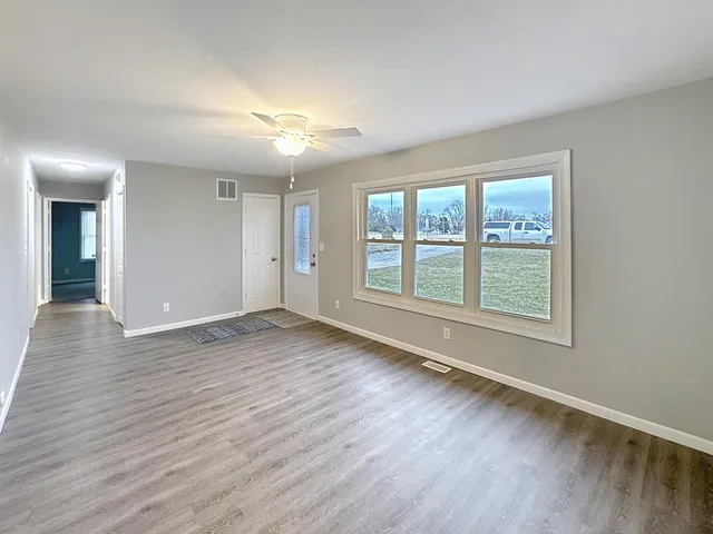 $160,000 | 11244 140th St Place, Davenport, IA 52804