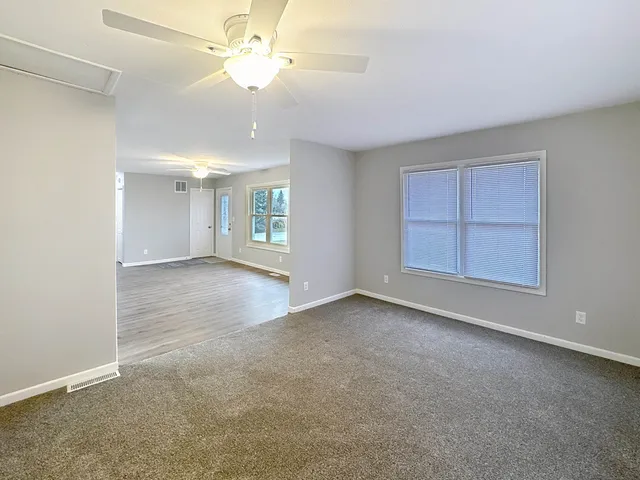 $160,000 | 11244 140th St Place, Davenport, IA 52804