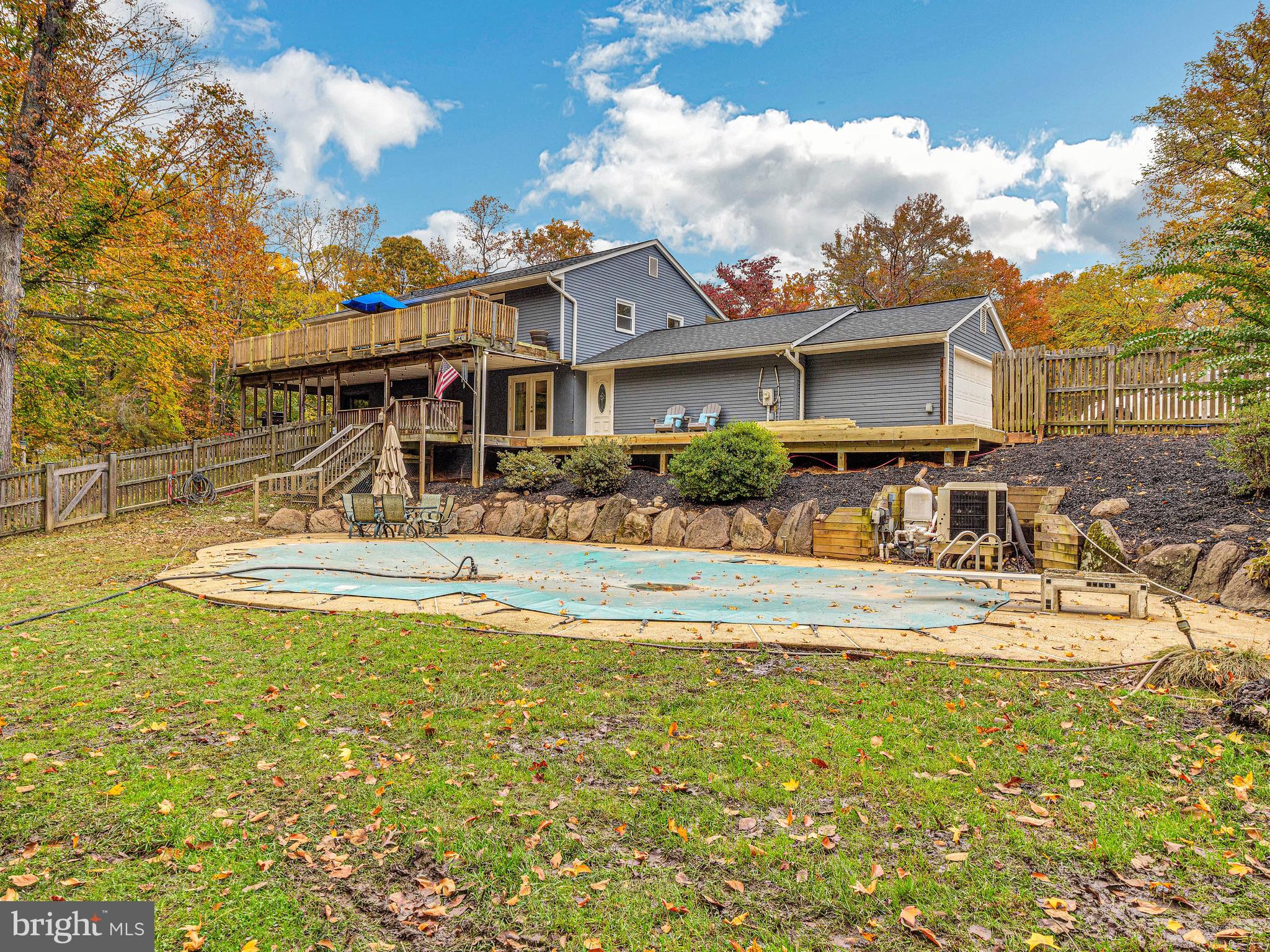 645 Hillmeade Road Edgewater, MD 21037 - Photo 8 of 45 Inground Saltwater Pool w/heater