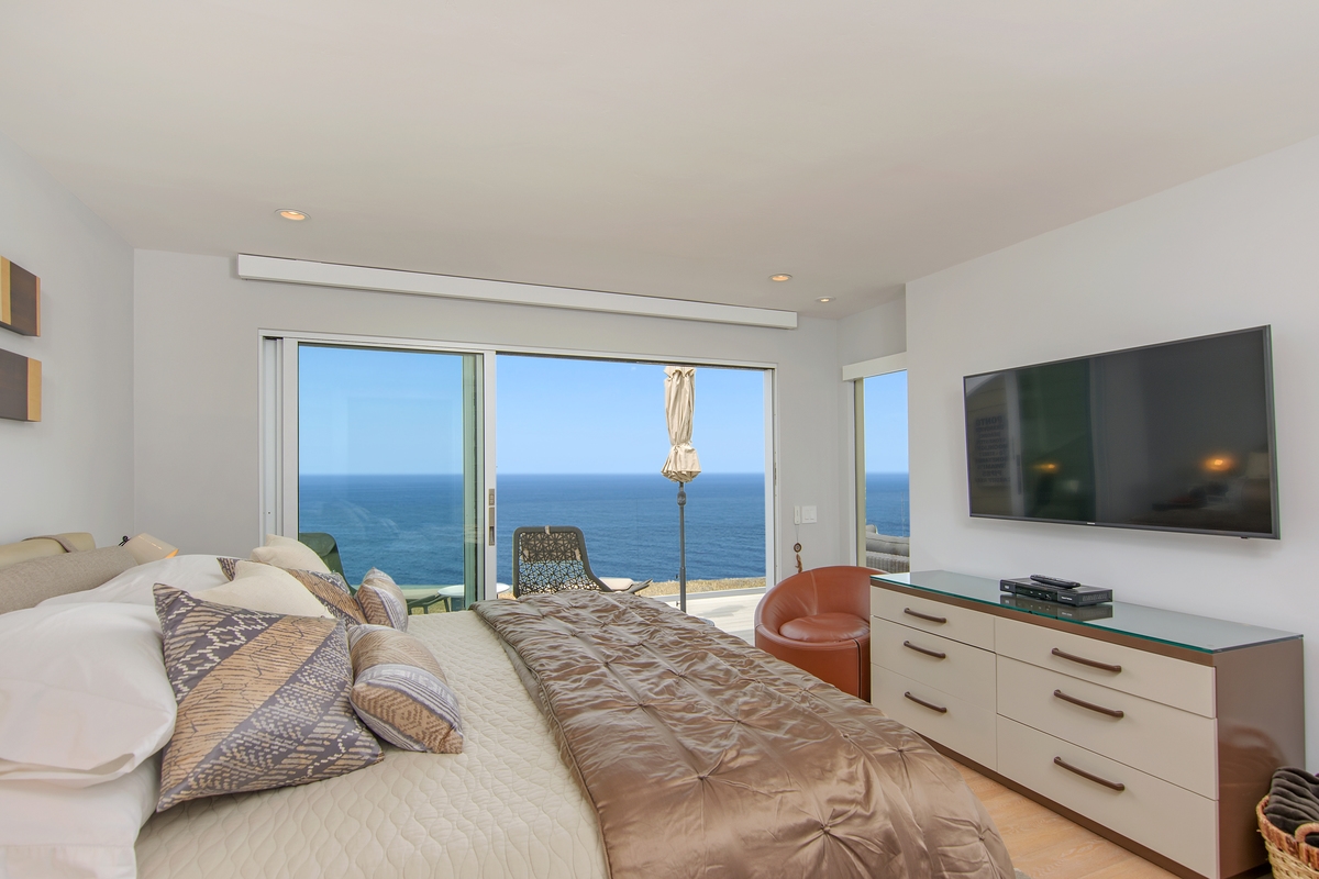 1870 Parliament Road Encinitas, CA 92024 - Photo 23 of 25