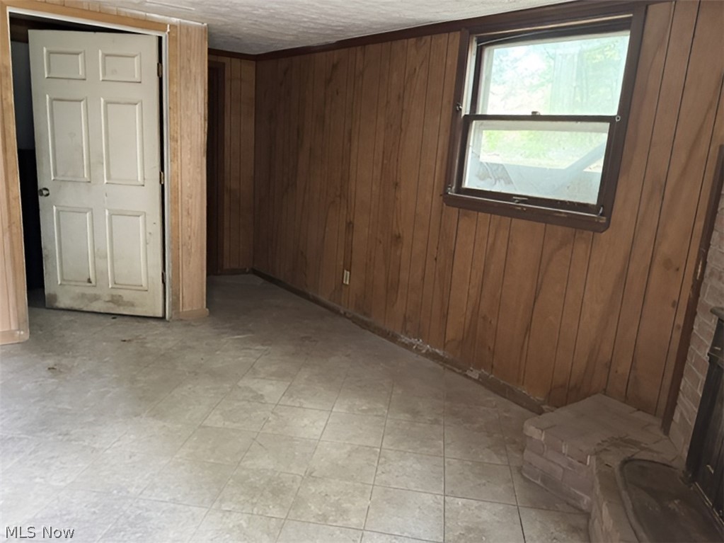 31997 Georgetown Road Salem, OH 44460 - Photo 2 of 13 fam rm