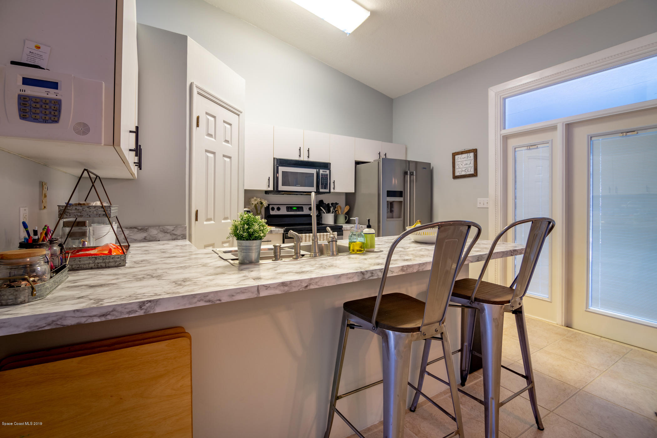 258 Avens Road Northeast Palm Bay, FL 32907 - Photo 8 of 26 258 Avens Rd NE MLS-25