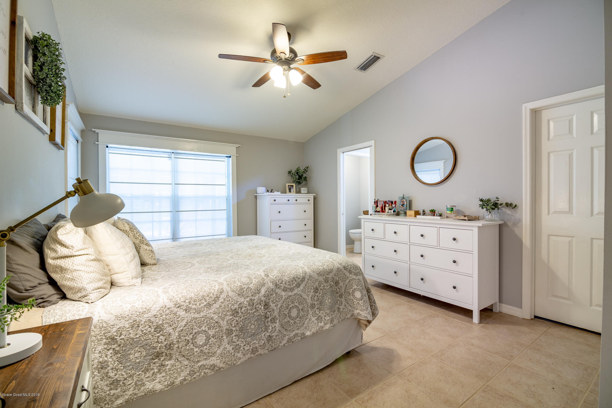 258 Avens Road Northeast Palm Bay, FL 32907 - Photo 10 of 26 258 Avens Rd NE MLS-20