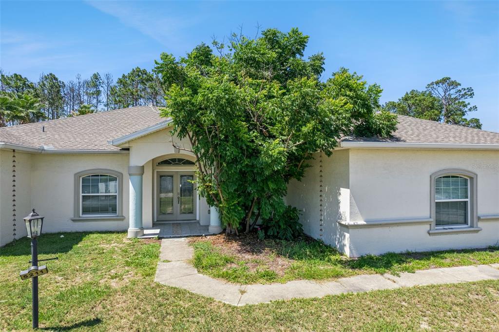 5211 Southwest 103rd Loop Ocala, FL 34476 - Photo 3 of 40