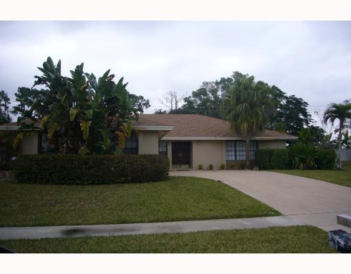 12073 Old Country Road Wellington, FL 33414 - Photo 1 of 9 Primary Photo