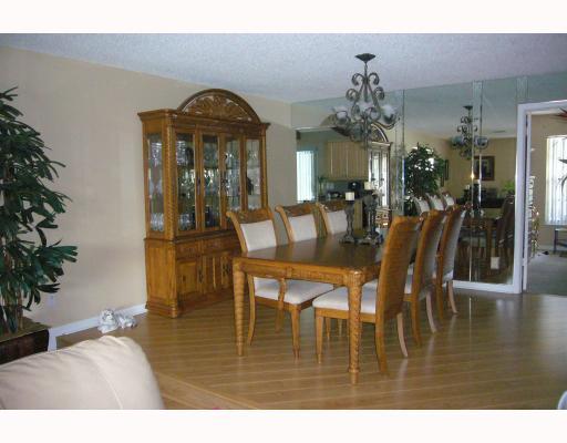 12073 Old Country Road Wellington, FL 33414 - Photo 4 of 9 Additional Photo