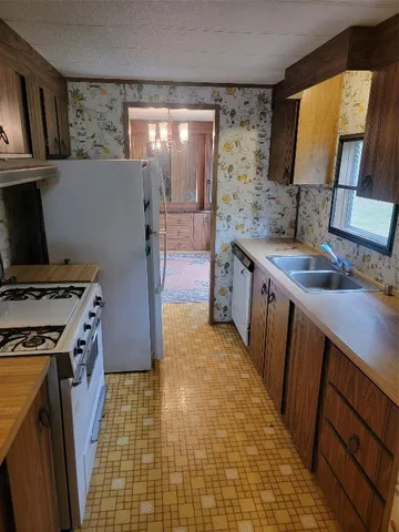 $199,000 | 6995 Highway 17C, Endicott, NY 13760