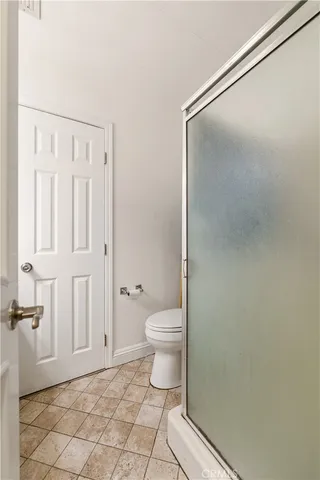 a view of utility room