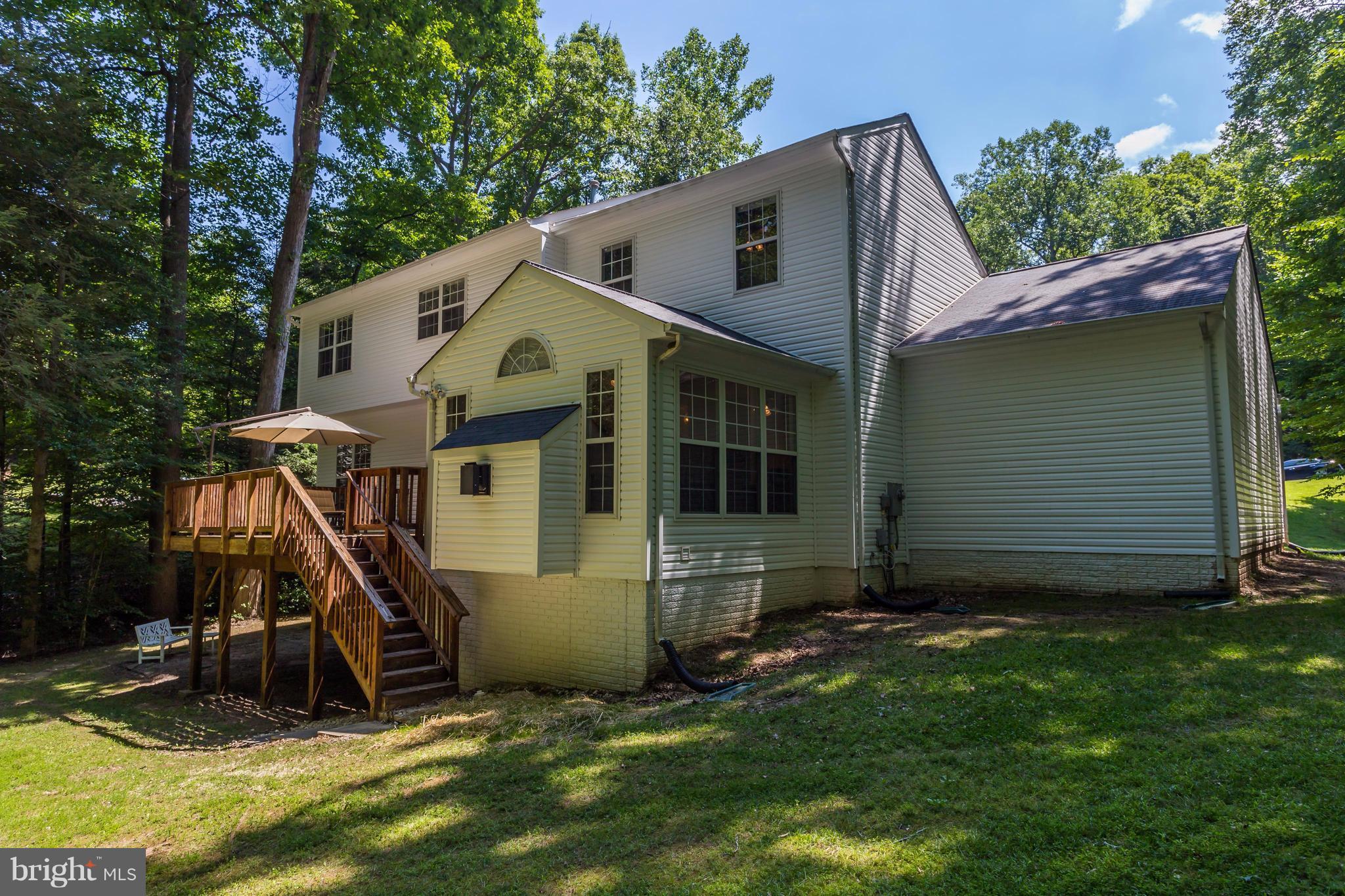 6680 Hunters Ridge Road Manassas, VA 20112 - Photo 30 of 30 Exterior (Rear)