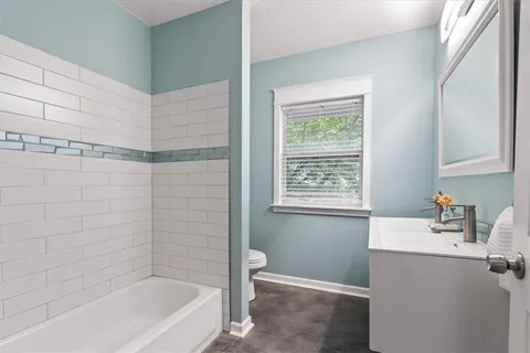 $489,000 | 2827 Campbell Street, Kansas City, MO 64109