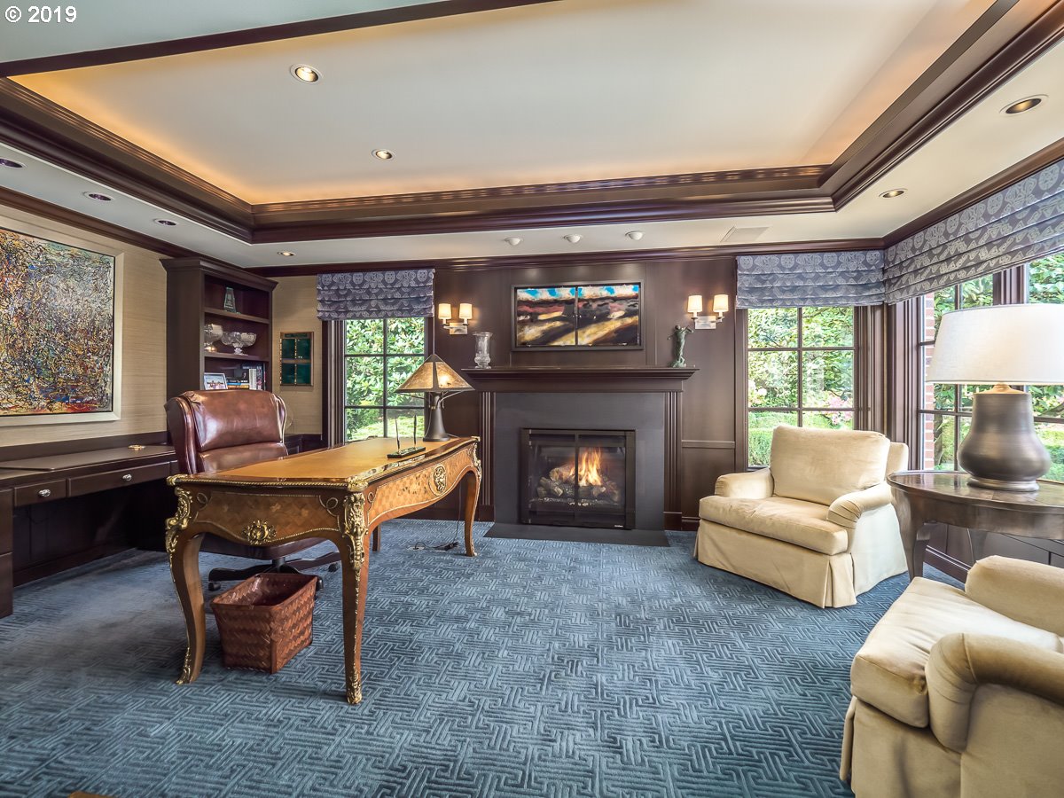 2425 South Military Road Portland, OR 97219 - Photo 13 of 32 Gallery Image 13