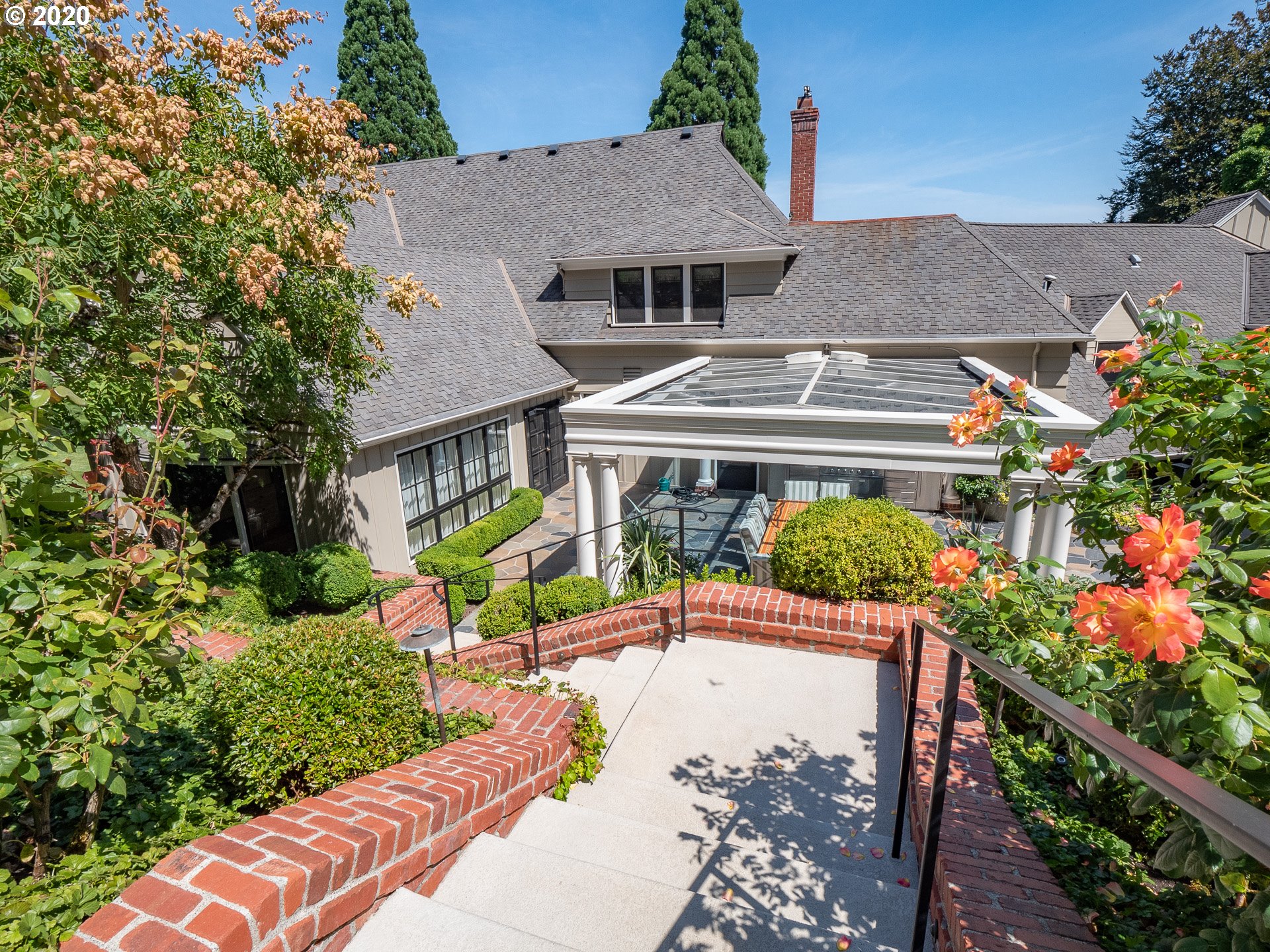 2425 South Military Road Portland, OR 97219 - Photo 24 of 32 Gallery Image 24