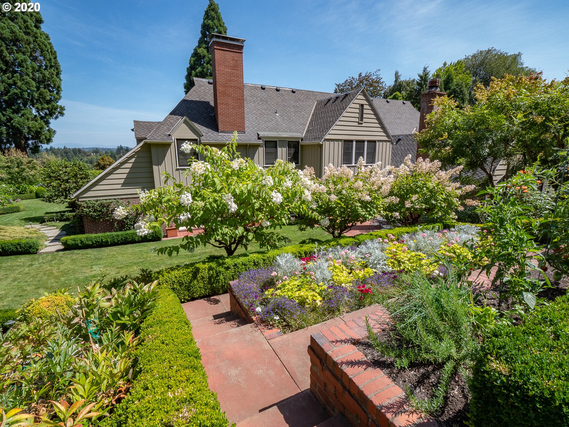 2425 South Military Road Portland, OR 97219 - Photo 30 of 32 Gallery Image 30