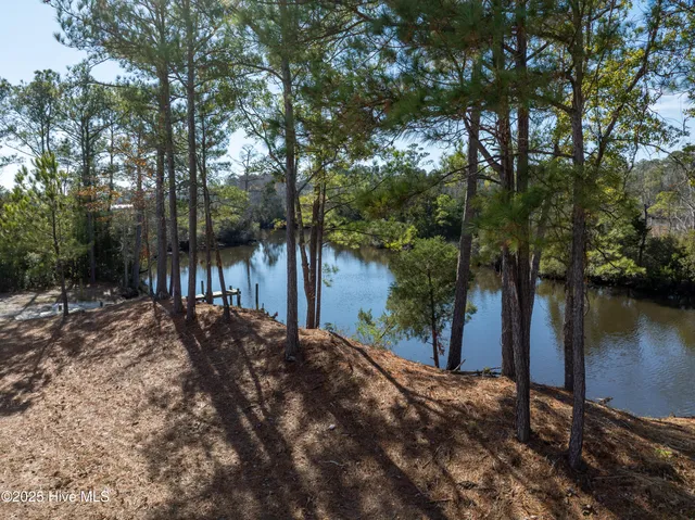 $327,500 | 711 Jasmine Lane, Jacksonville, NC 28546