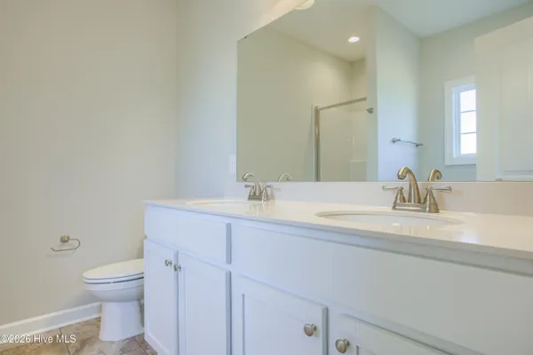 $327,500 | 711 Jasmine Lane, Jacksonville, NC 28546