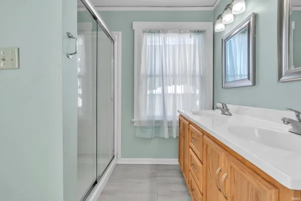 $335,000 | 527 North State Street, Kendallville, IN 46755