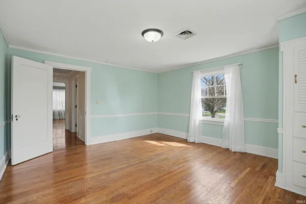 $335,000 | 527 North State Street, Kendallville, IN 46755