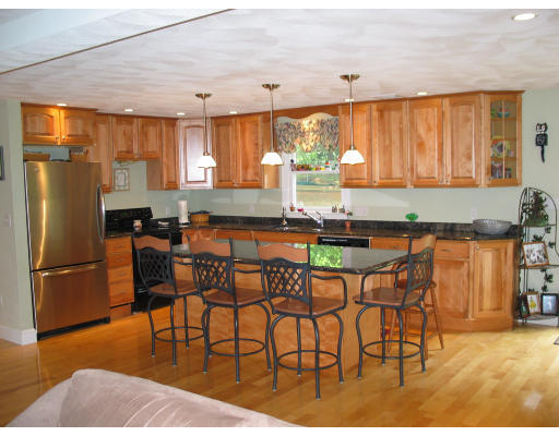 15 Swan Pond Road North Reading, MA 01864 - Photo 3 of 11 Gallery Image 3