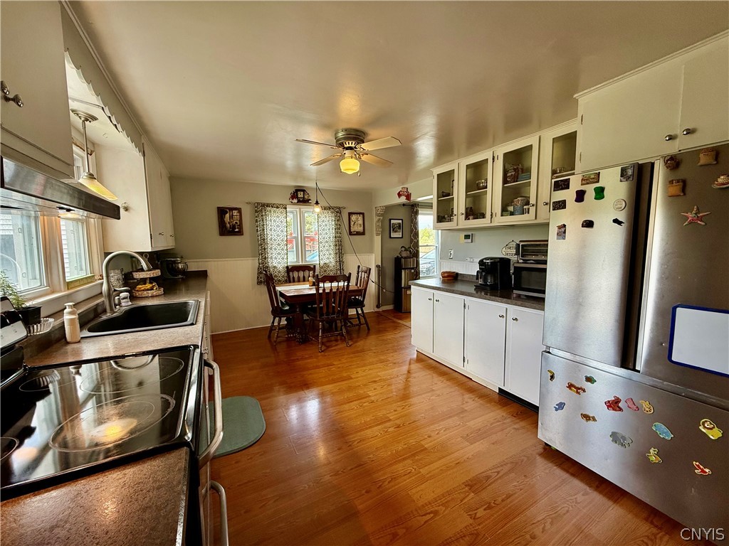 1223 Mt Hope Avenue Oneida, NY 13421 - Photo 4 of 34