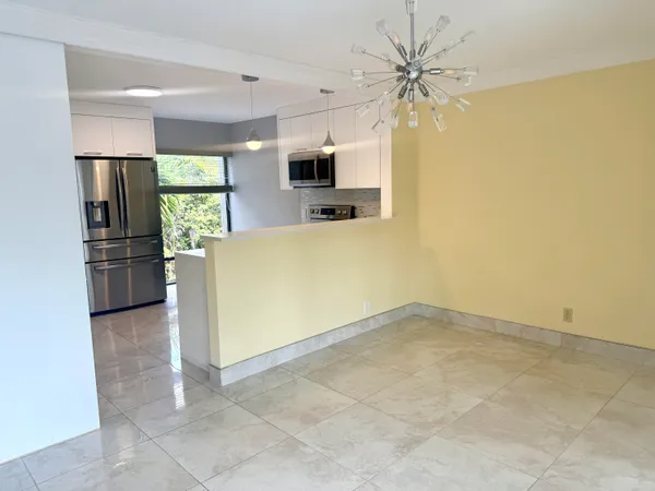 $2,200 | 6557 Burning Wood Drive, Unit 215, Boca Raton, FL 33433