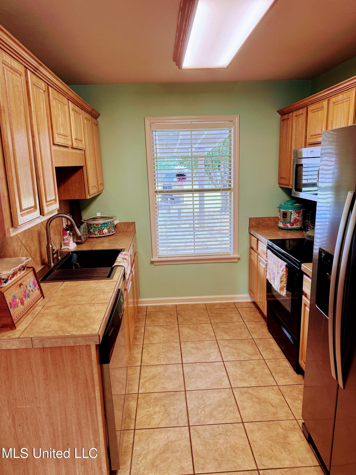 616 Shadowridge Drive Brandon, MS 39047 - Photo 15 of 15 IMG_9085
