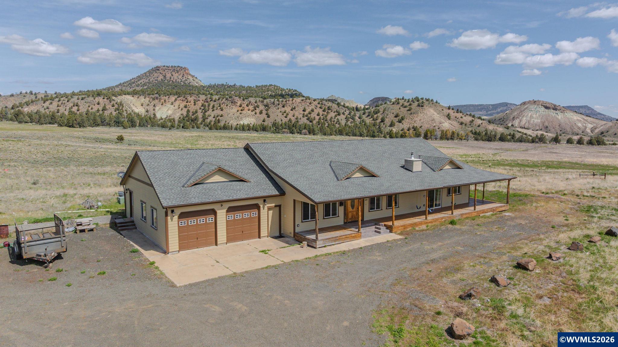 41225 Southeast Van Lake Road Prineville, OR 97754 - Photo 2 of 49
