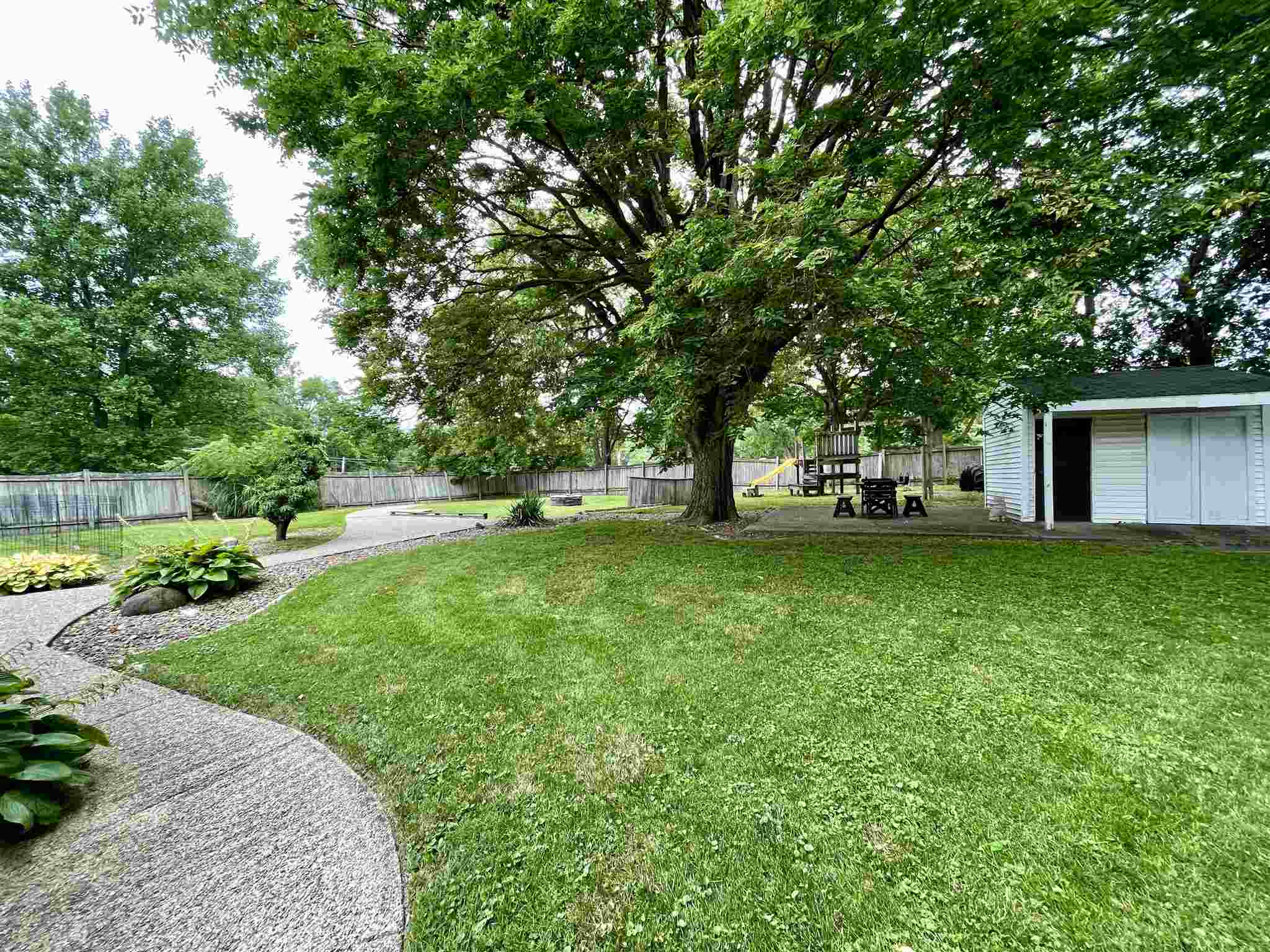 1015 Adams Road Eureka, IL 61530 - Photo 22 of 27 Gallery Image 22