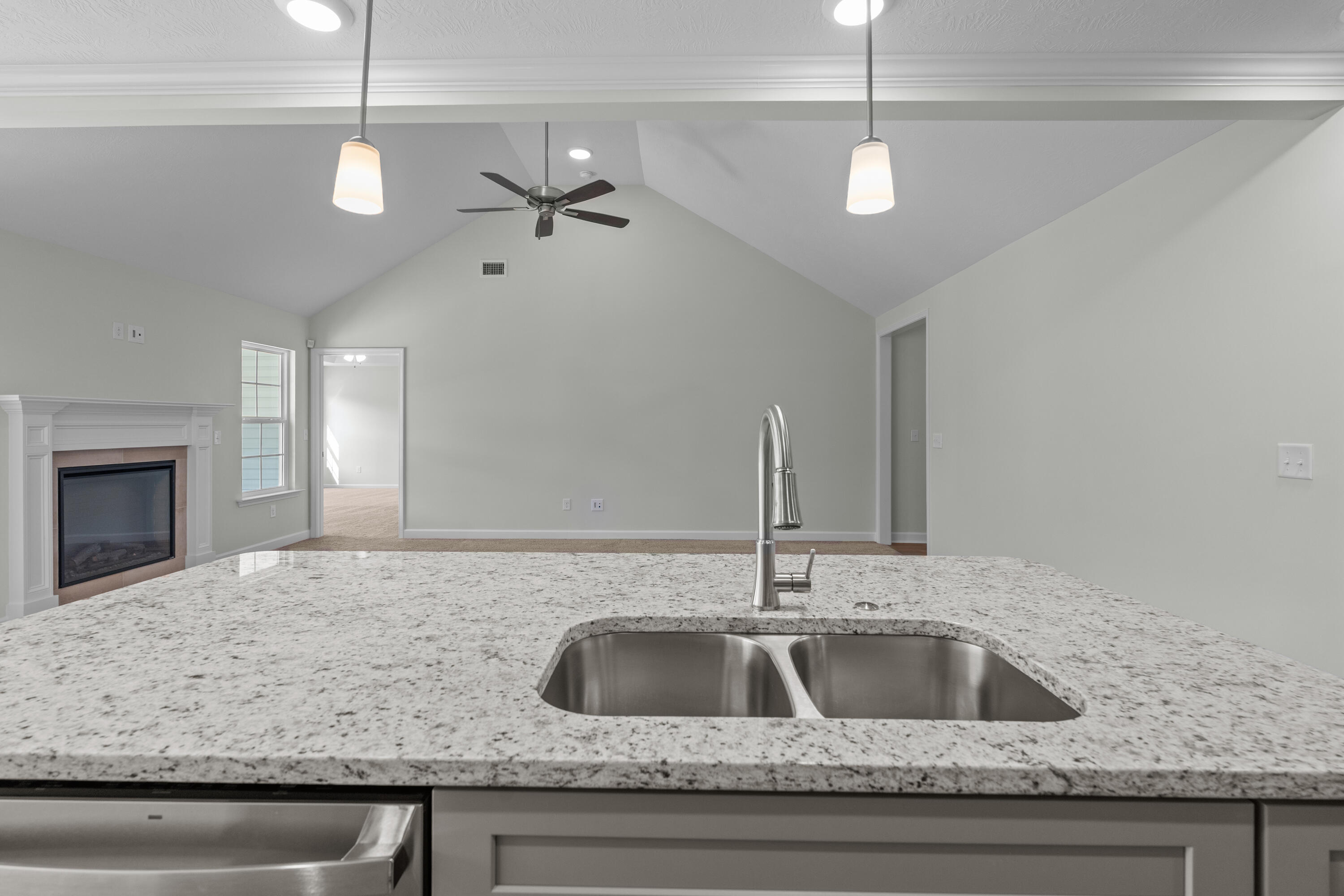 1332 Elbron Drive Augusta, GA 30909 - Photo 10 of 30 Kitchen island