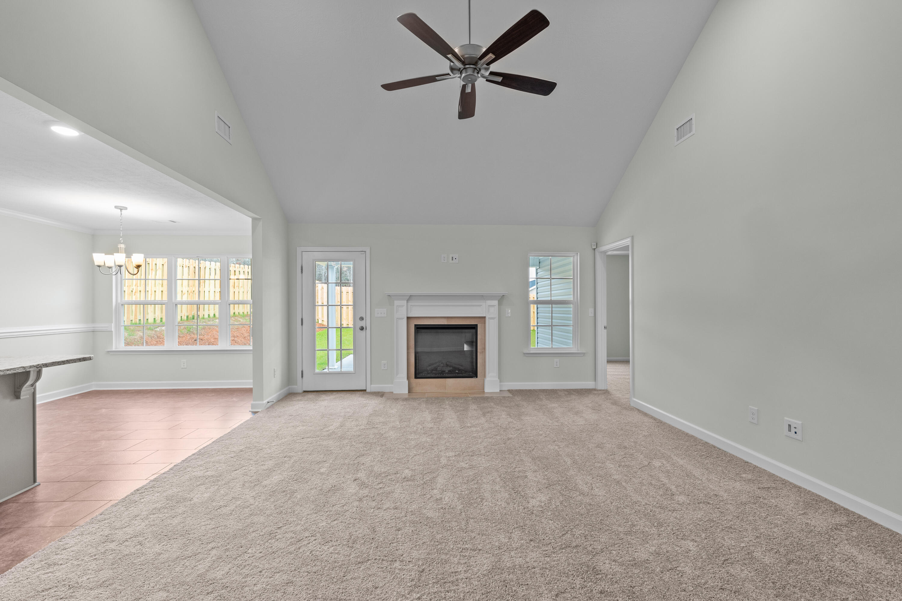 1332 Elbron Drive Augusta, GA 30909 - Photo 5 of 30 Great room with fireplace