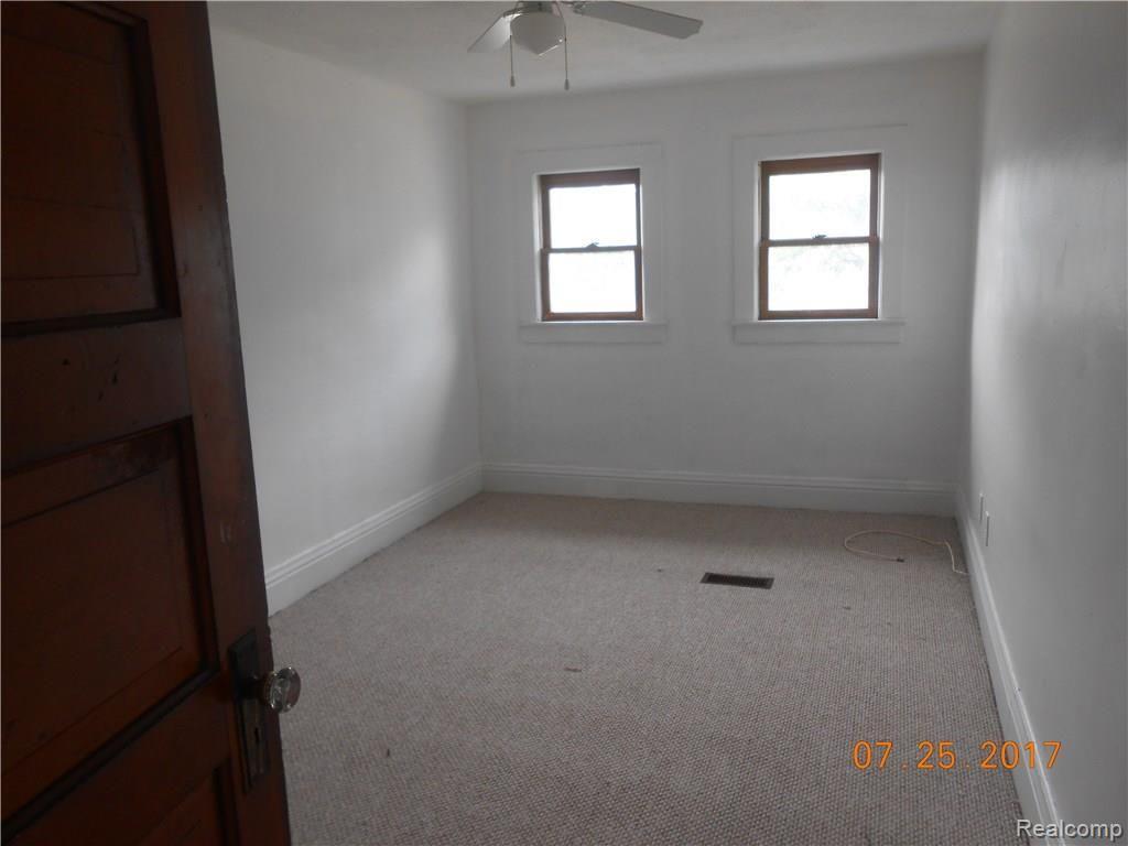 130 Mason Road Howell, MI 48843 - Photo 22 of 33 Bedroom 2