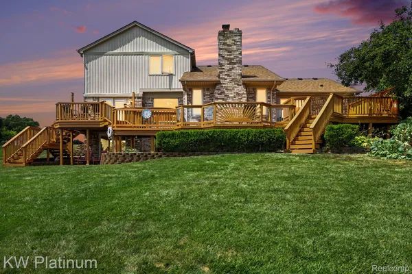 $499,900 | 46916 Spruce Drive, Utica, MI 48315