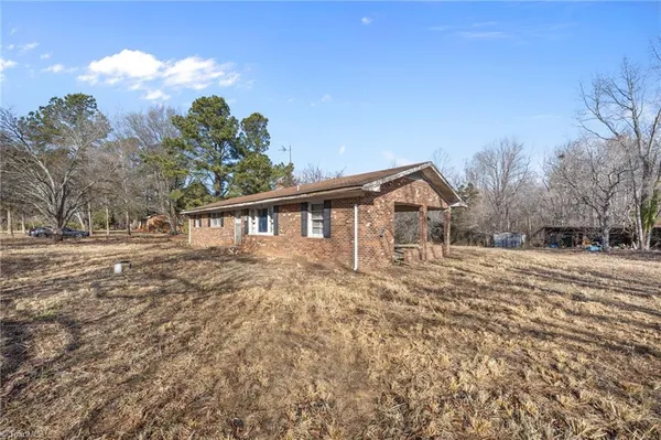 $160,000 | 1530 Zeb Road, Gibsonville, NC 27249