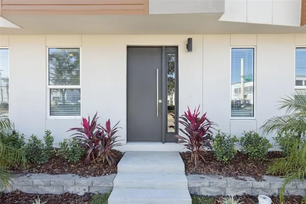 $3,495 | 544 North Bumby Avenue, Unit 3, Orlando, FL 32803