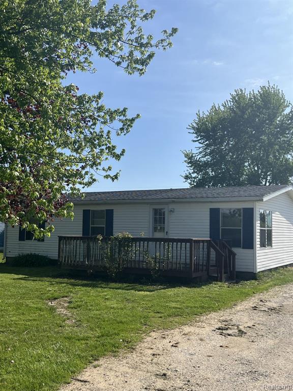 6791 Cade Road Brown City, MI 48416 - Photo 1 of 8 Gallery Image 1