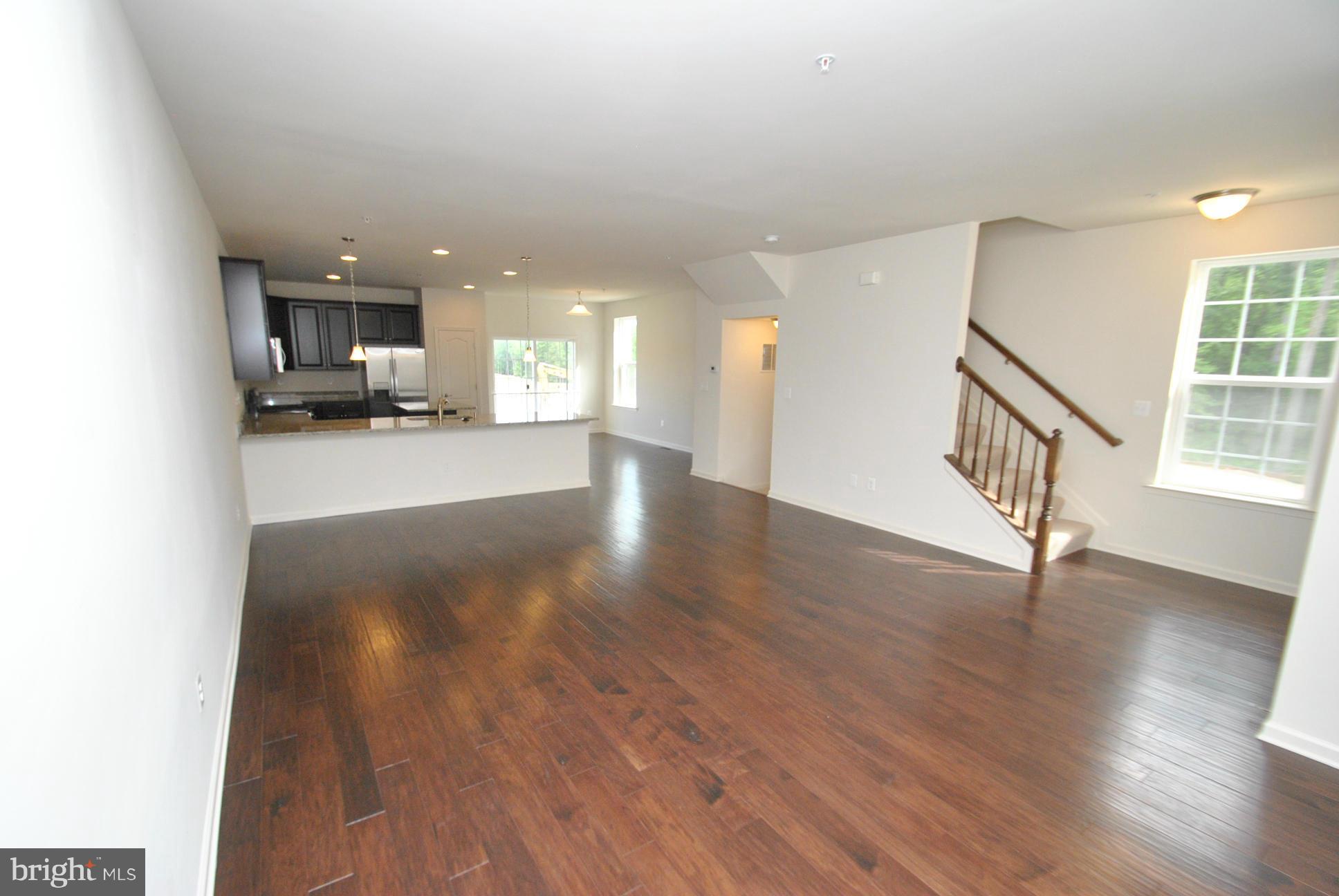 1031 Ramble Run Road Middle River, MD 21220 - Photo 6 of 23 Living Room