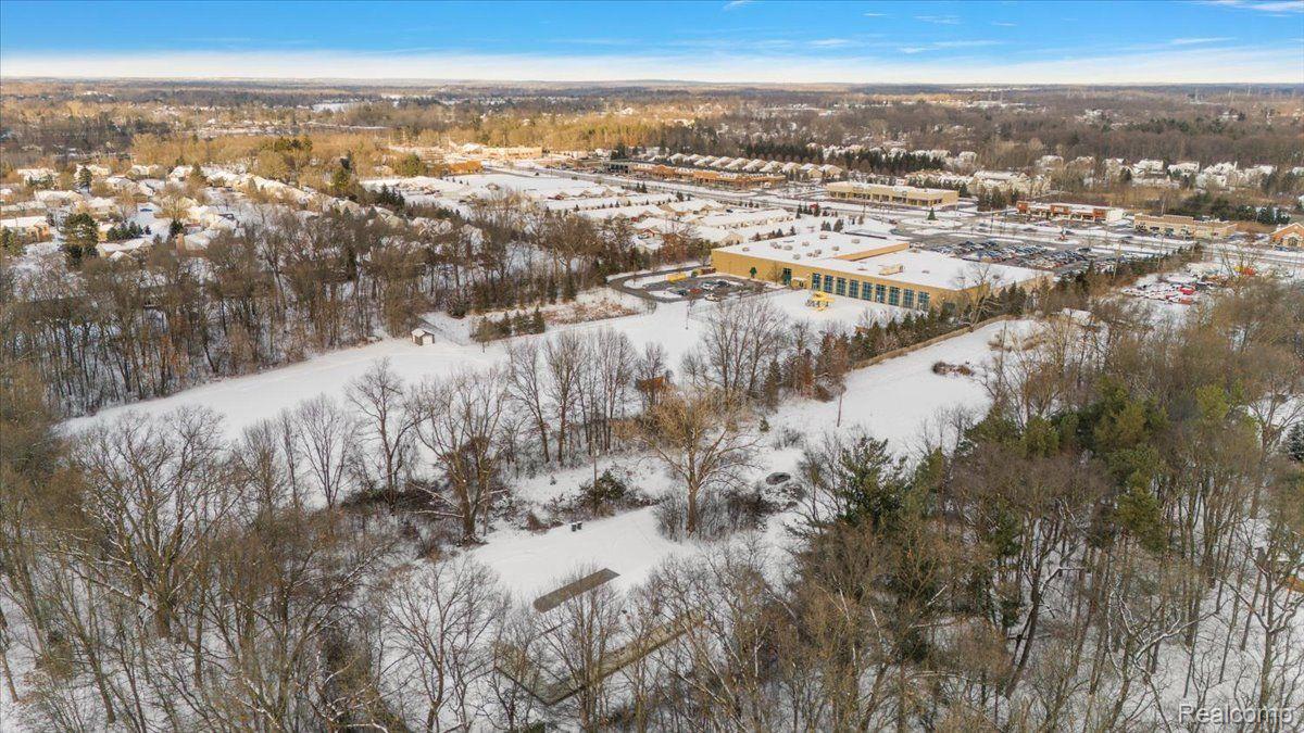 3850 South Baldwin Road Lake Orion, MI 48359 - Photo 8 of 50 Gallery Image 8