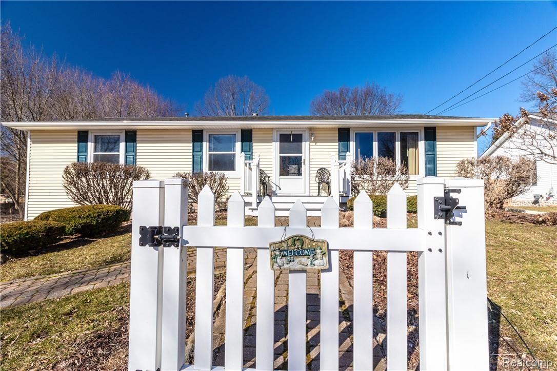 112 Ripley Road Linden, MI 48451 - Photo 1 of 40 20190323_112_Ripley_Rd_001.jpg