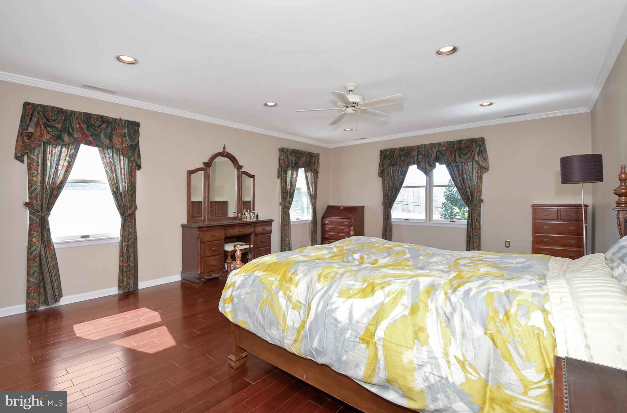 218 North Post Road Princeton Junction, NJ 08550 - Photo 13 of 32 Gallery Image 13